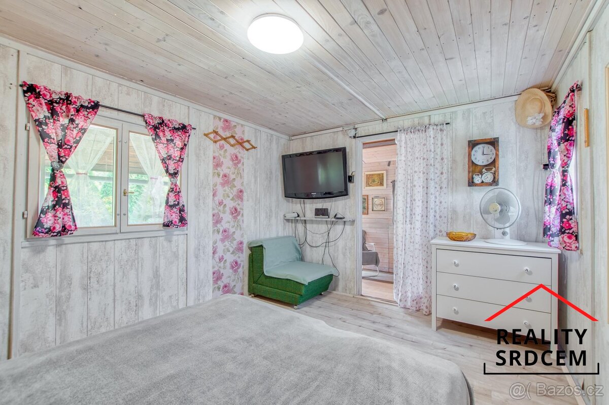 Prodej chaty 15 m2 se zahradou 382 m2, Albrechtice - Paseky - 11