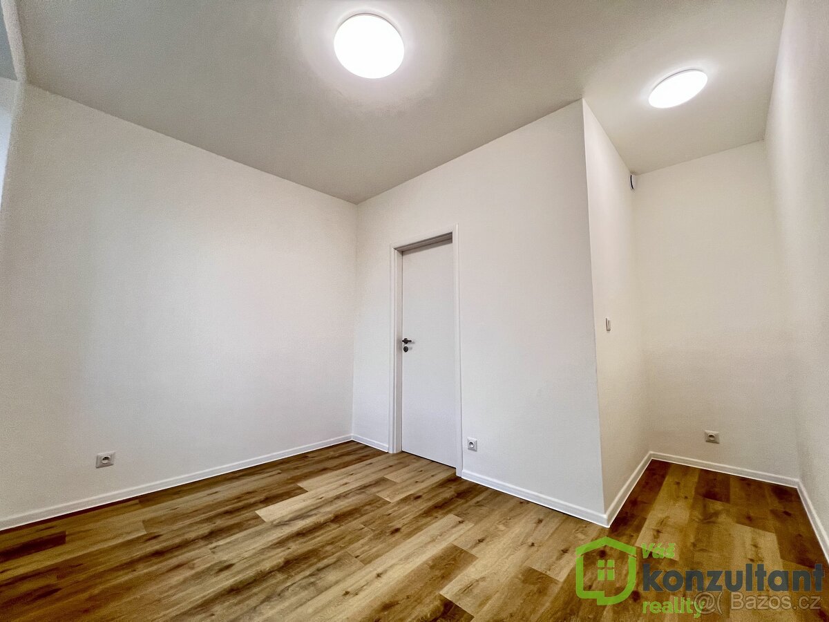 Pronájem bytu 2+kk v Ostravě Mariánských Horách: Váš nový d - 11