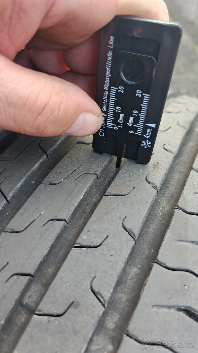 Letní pneu 225/60/17 - 11