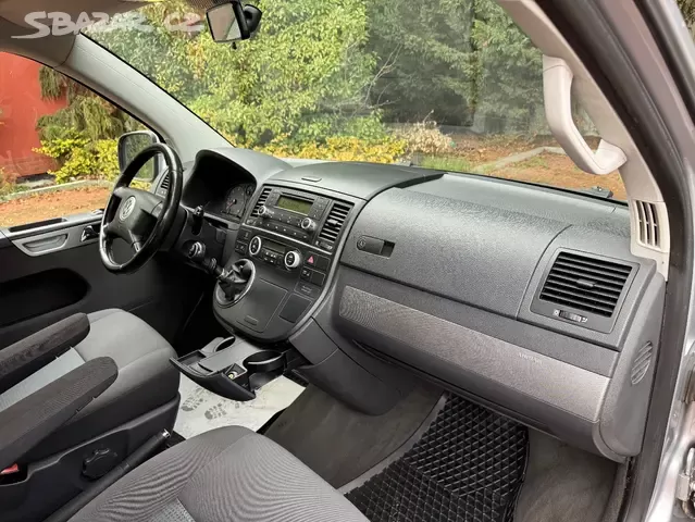 VW Multivan 1.9TDI 75kW,7.Míst,2xšoupačky,Tažné,Klim,bez DPF - 11