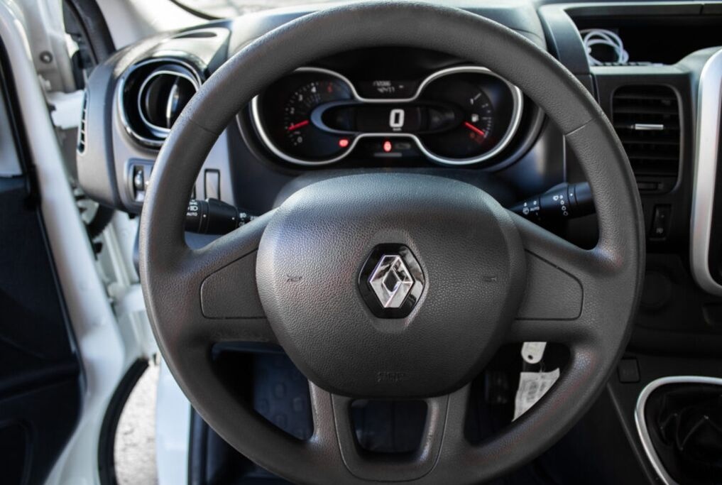 Renault Trafic 70kW (2020) - 11