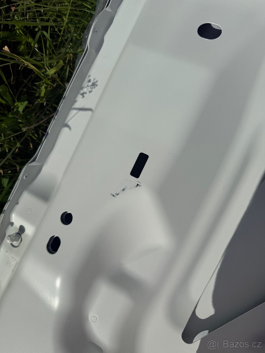 Kapota Jaguar XF 2010 Bílá - 11