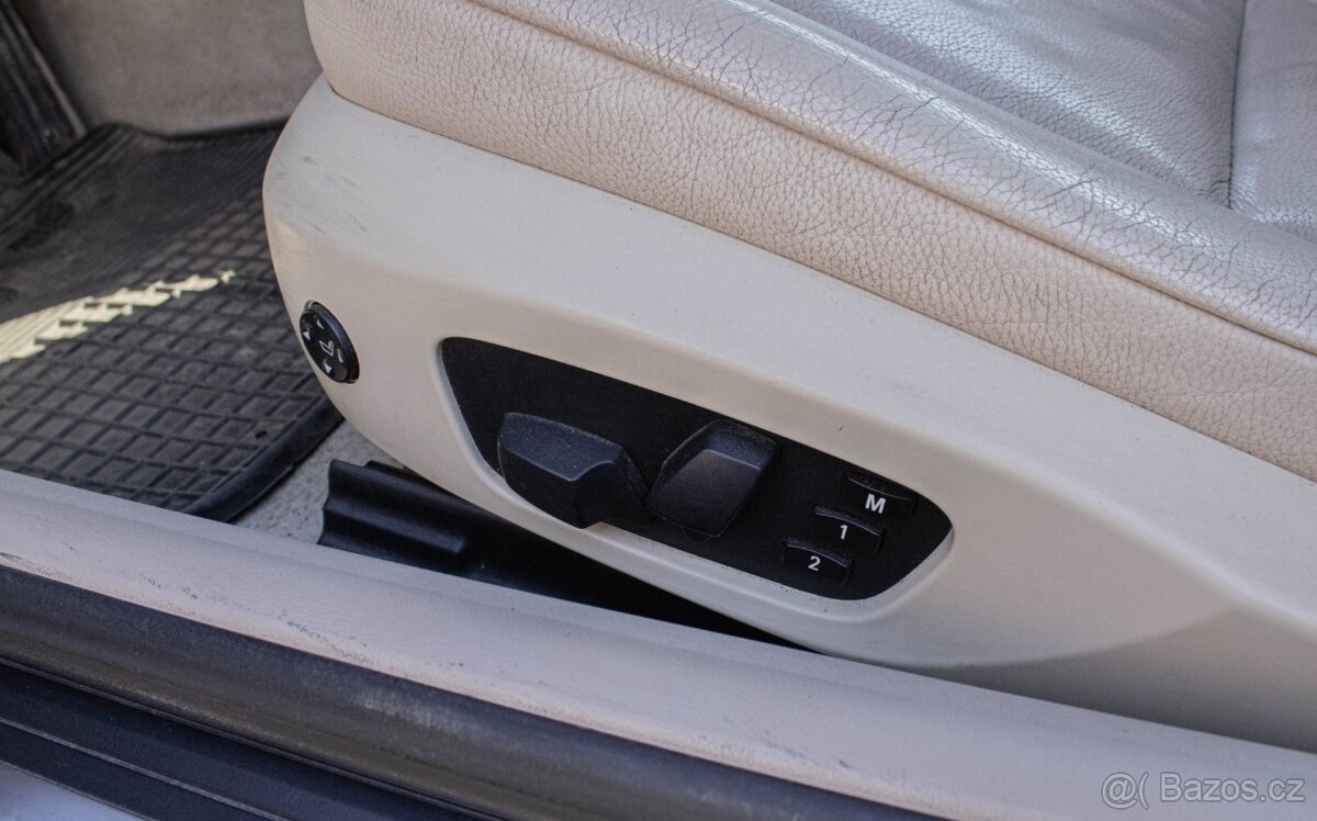 BMW 330D E93 2007 - 11
