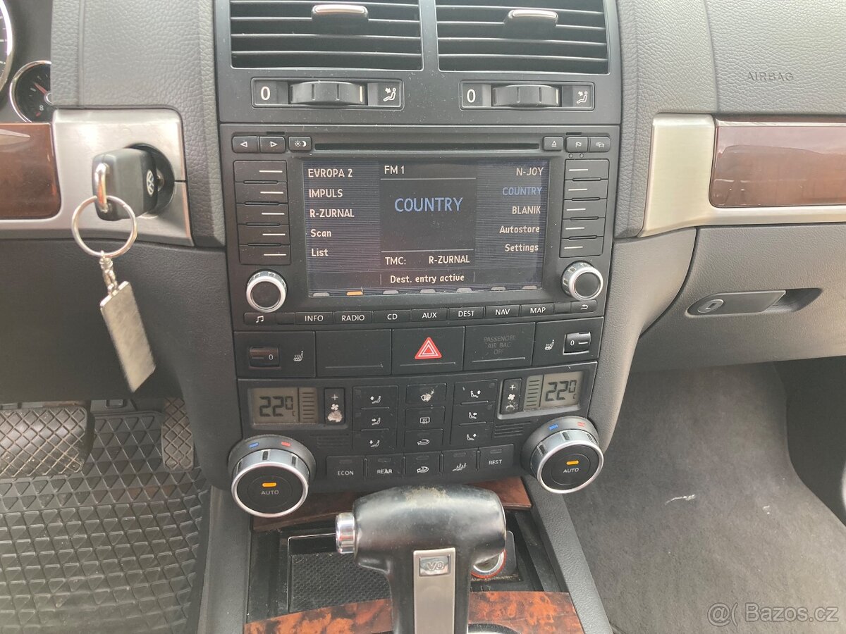 Volkswagen Touareg 3,0 TDi V6 165kW 4x4 - 11