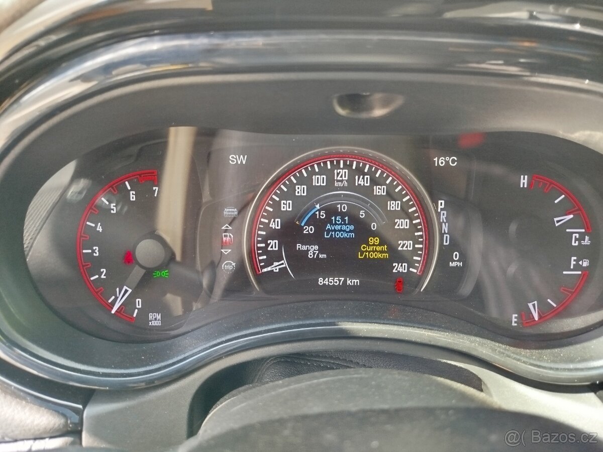 DODGE DURANGO 3.6 V6 4x4..ČR SPZ - 11