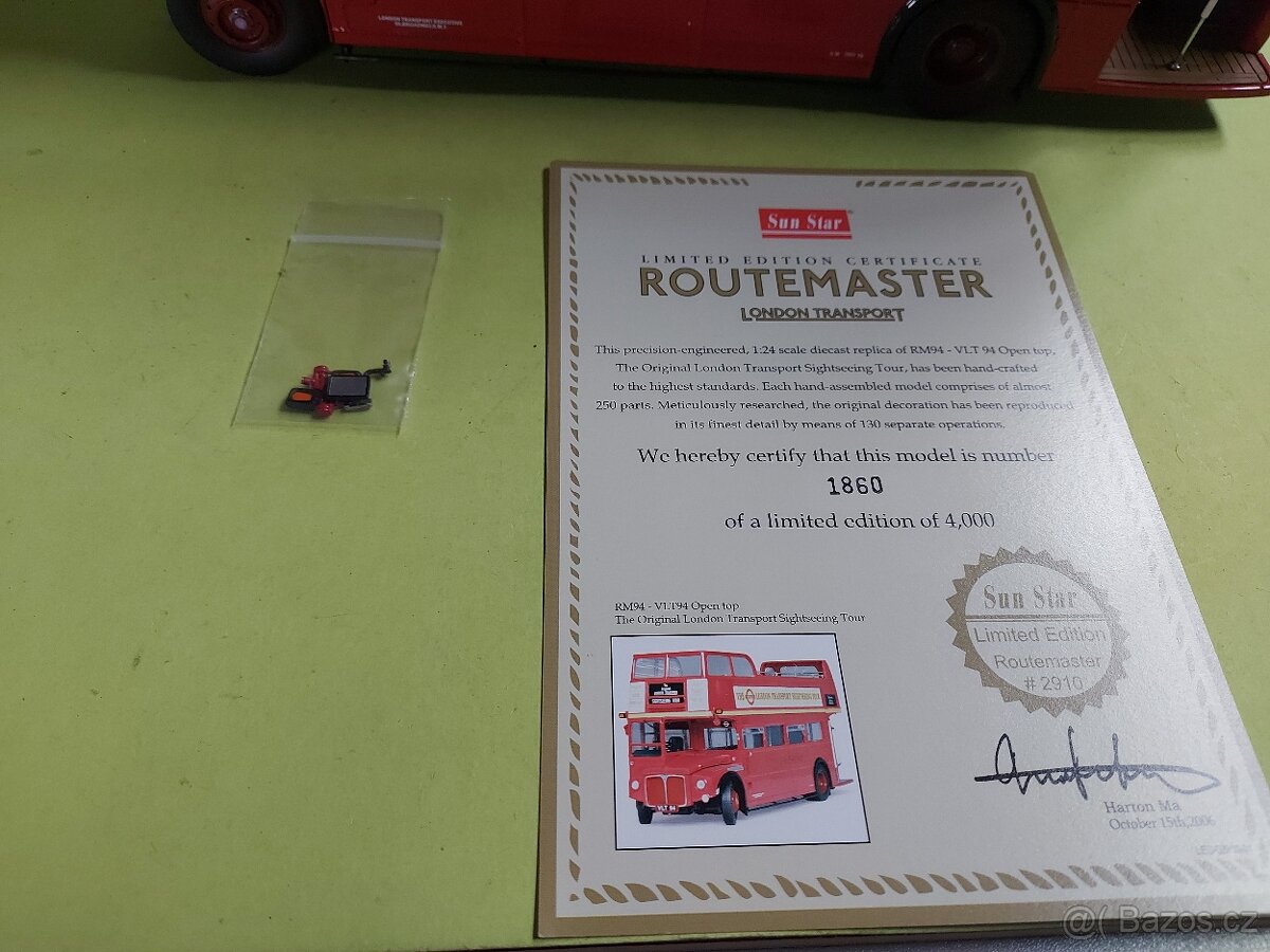 1:24 Model Doubledecker Routemaster, Sun Star - 11