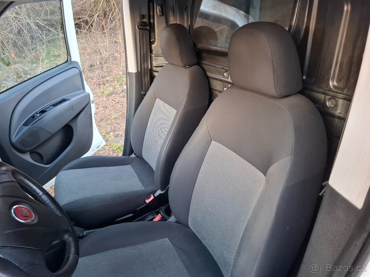 Fiat Dobló 1.3 JTD - 11