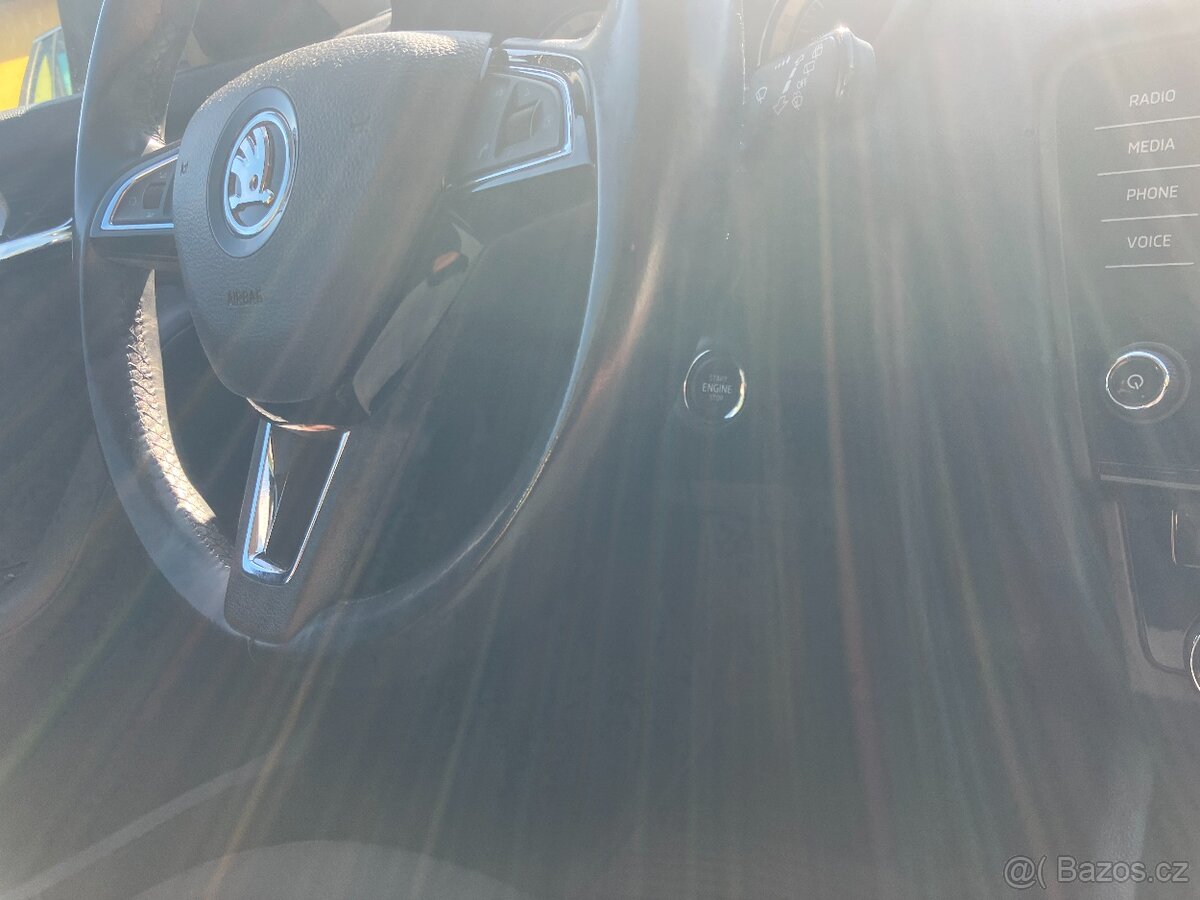 octavia tdi combi dsg výbava - 11