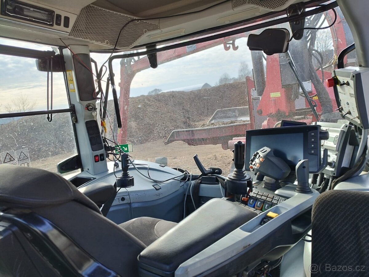 Traktor Valtra S394 + Štěpkovač Maxim 1270 HR - 11