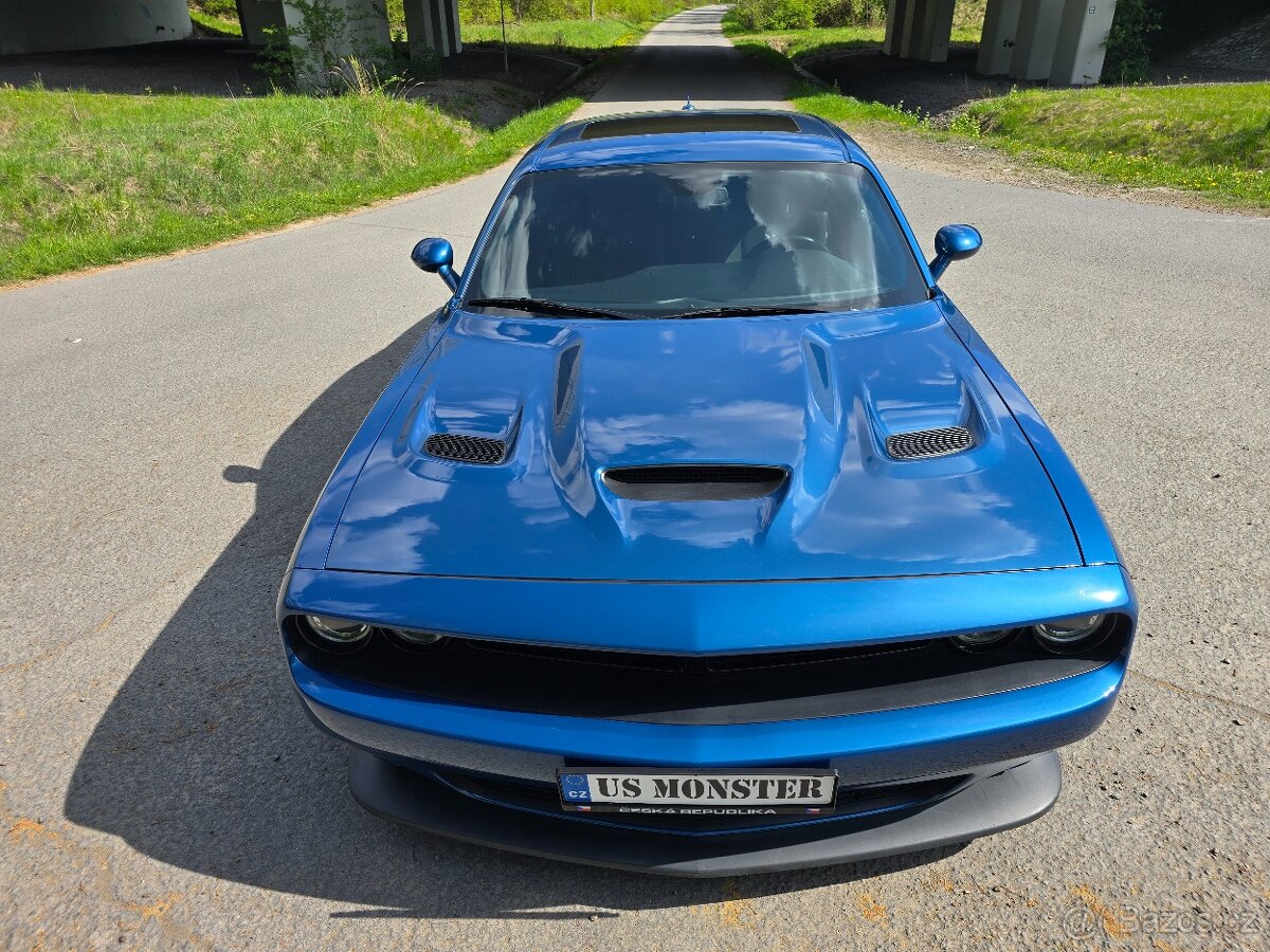 Dodge Challenger, SRT 6,4 SCAT PACK 392 - 11