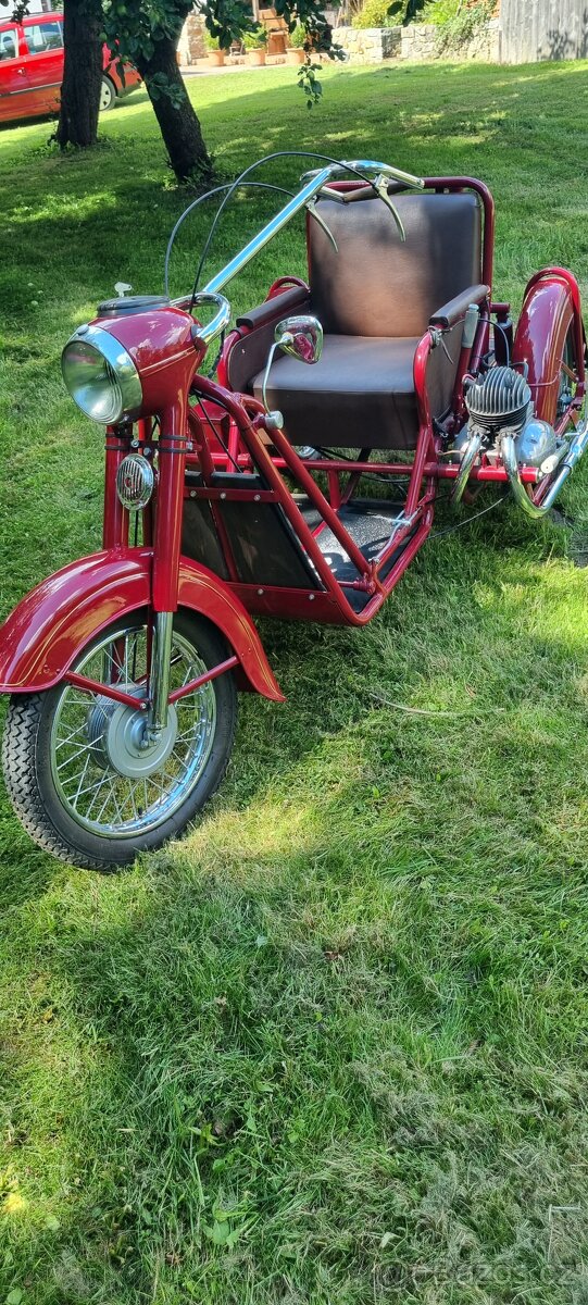 Jawa Orthopedia - invalidní motorová tříkolka - 11