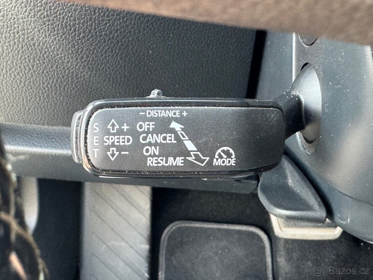 Škoda Superb 2,0 TDI 140kW DSG SPORTLINE - 11