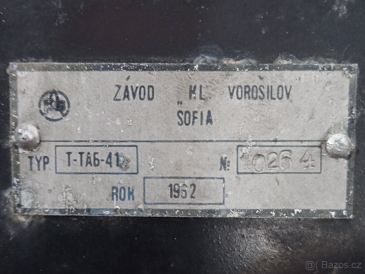 Retro bakelitový telefon KL Vorošilov 1962 - 11