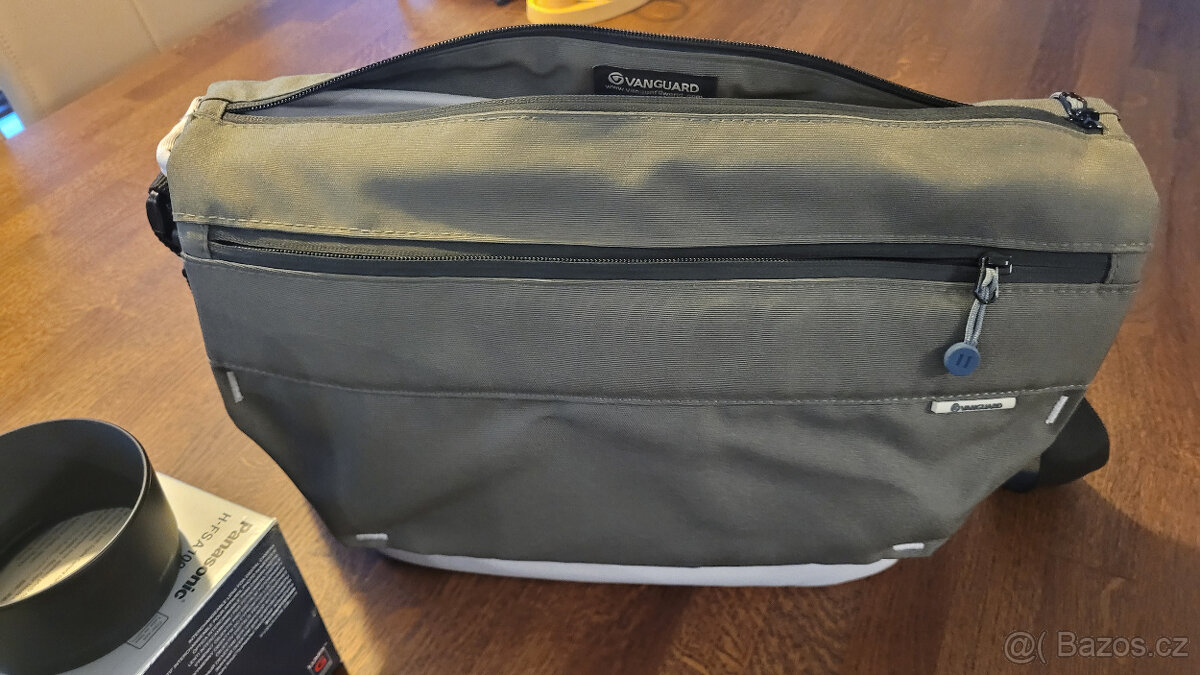 Panasonic GH4 + 2 objektivy + příslušenství - 11