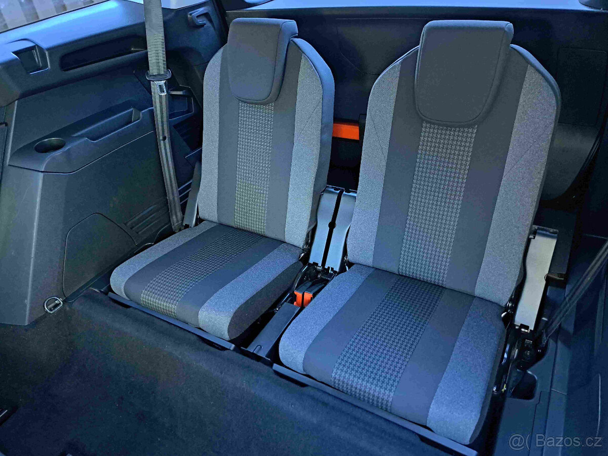 Peugeot 5008 1,,2 PT EAT8 ACTIVE - 1822 - 11