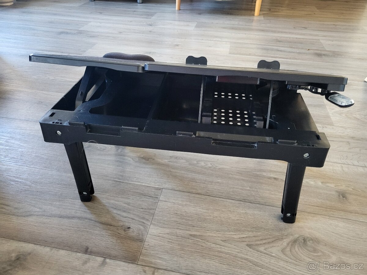 Podstavec pod notebook Modecom - 11