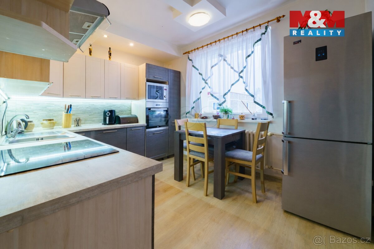 Prodej bytu 2+1, 61 m², Kraslice, ul. Hradební - 11