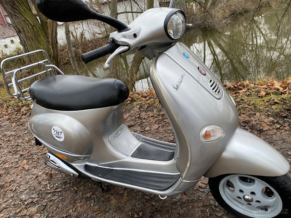Vespa ET4 150 - 11