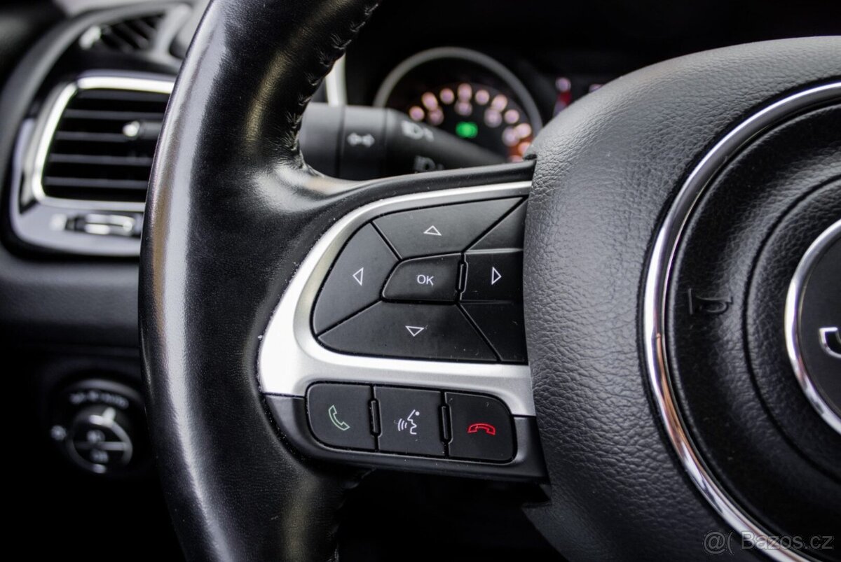 Jeep Compass 1.3 Turbo Night Eagle Winter Packet - 11