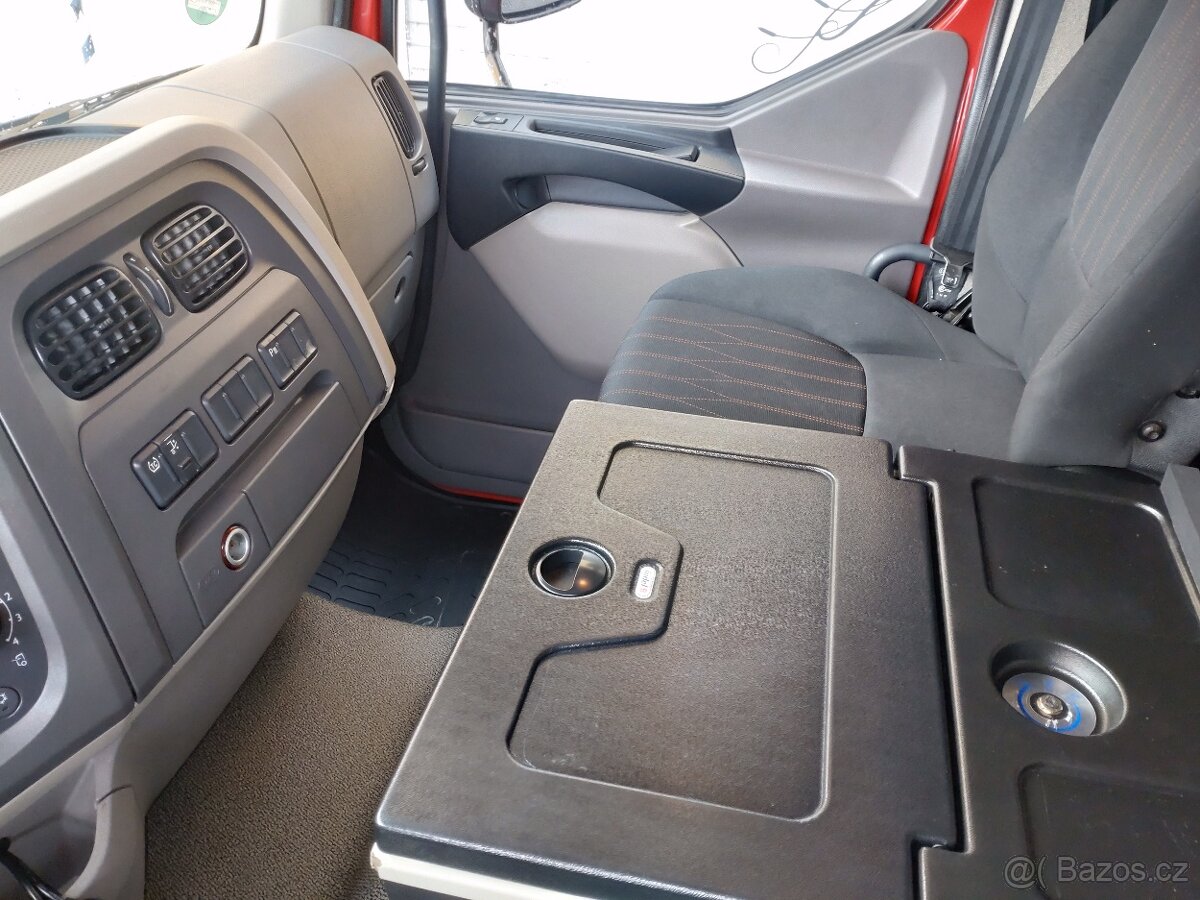 DAF LF 290 Euro 6 C- 16t -18 Epalet- Lůžko- Čelo - 212.000Km - 11