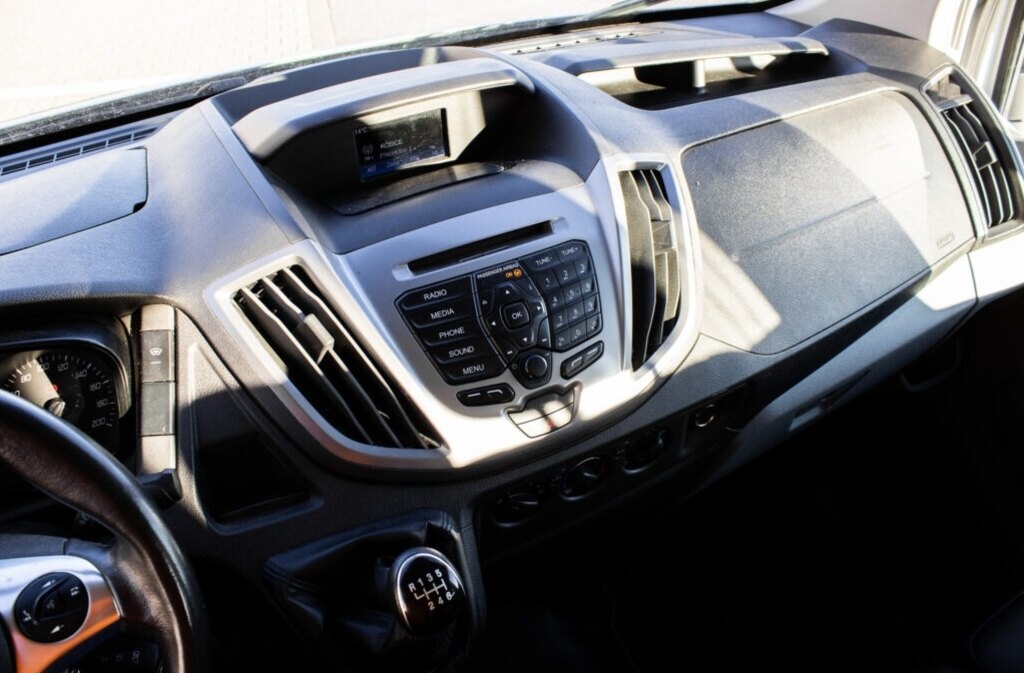 Ford Transit 96kW (2018) - 11