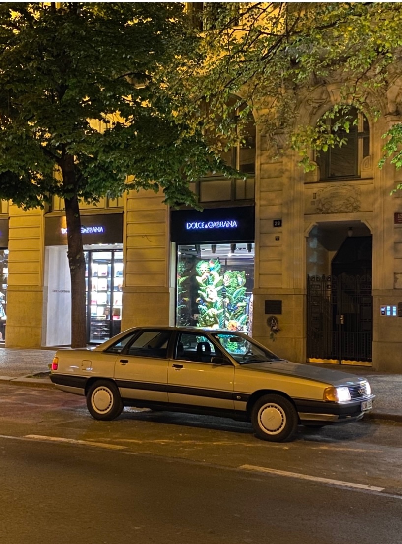 Audi 100 C3, “doutník”,1.8 benzín, rok 1988 - 11