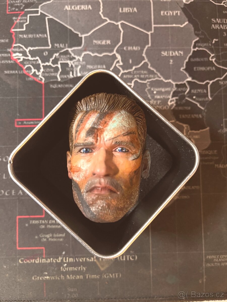 Neca Predator Alan "Dutch" Schaefer 1/4 - 46 cm/ 3 verze - 11