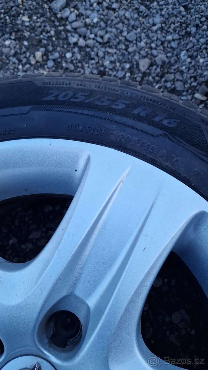 Zánovní sada pneu 205/55/R16 - 11
