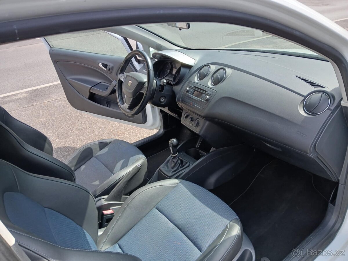 SEAT Ibiza třídveřová - 11