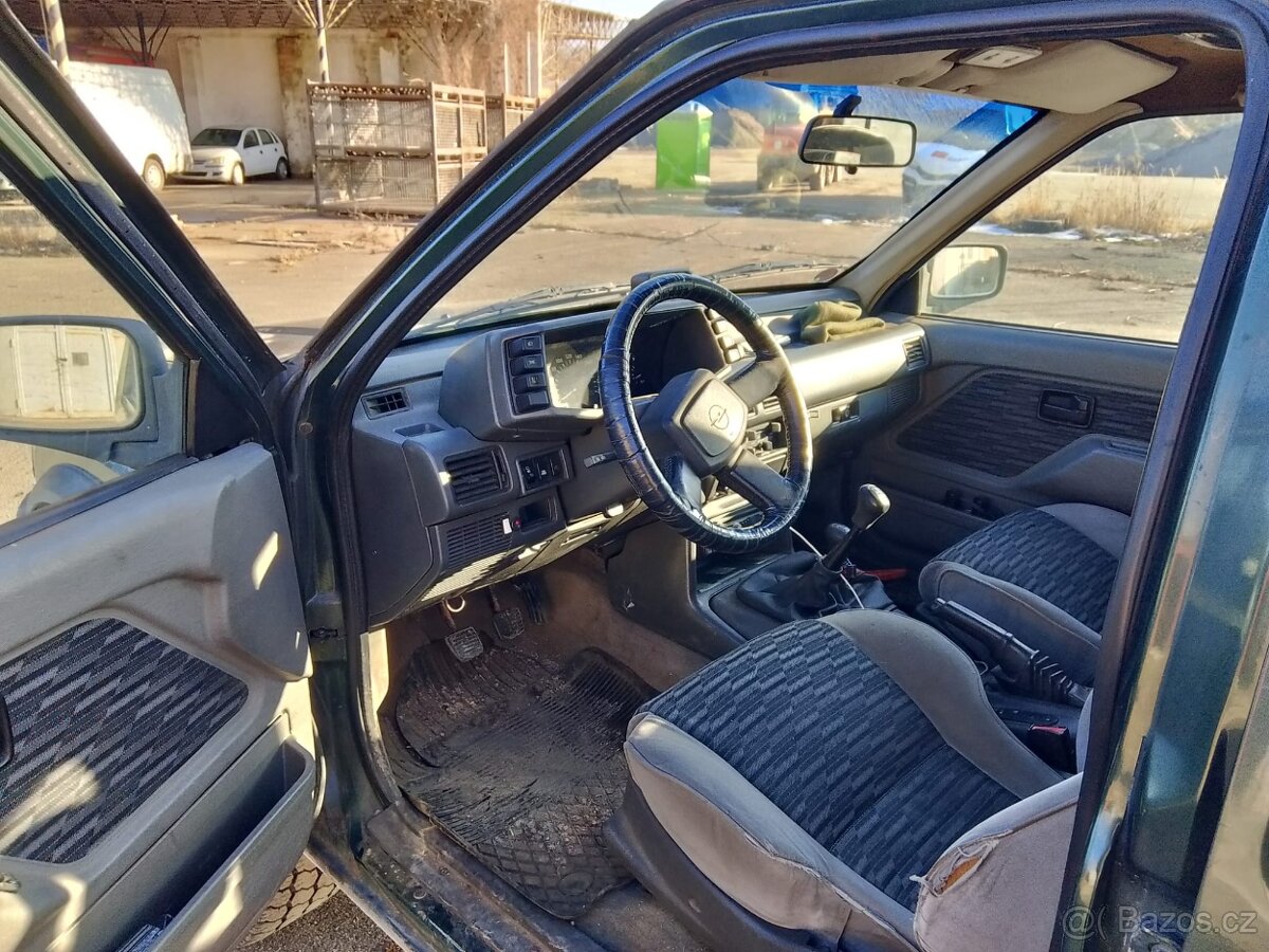 Opel Frontera 2.3 TD - 11