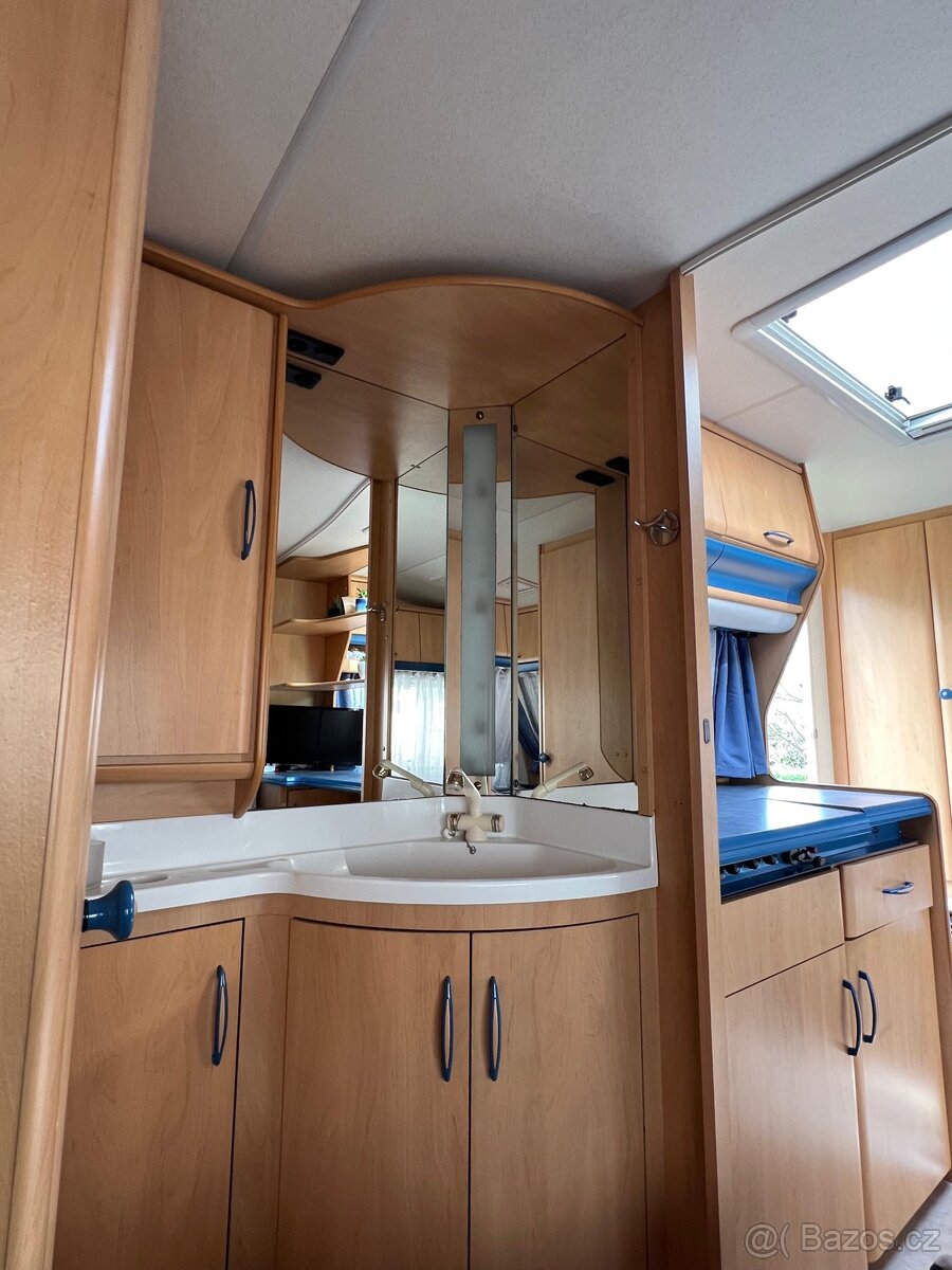 Obytný karavan Hobby deluxe 440 - 11