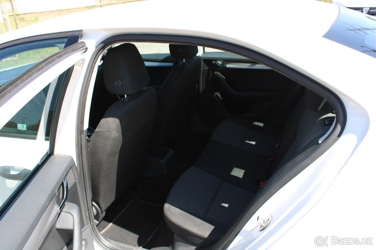 Škoda Octavia, 1,6TDi 66KW, ČR, KLIMA, ROZVODY, r.v. 2013 - 11