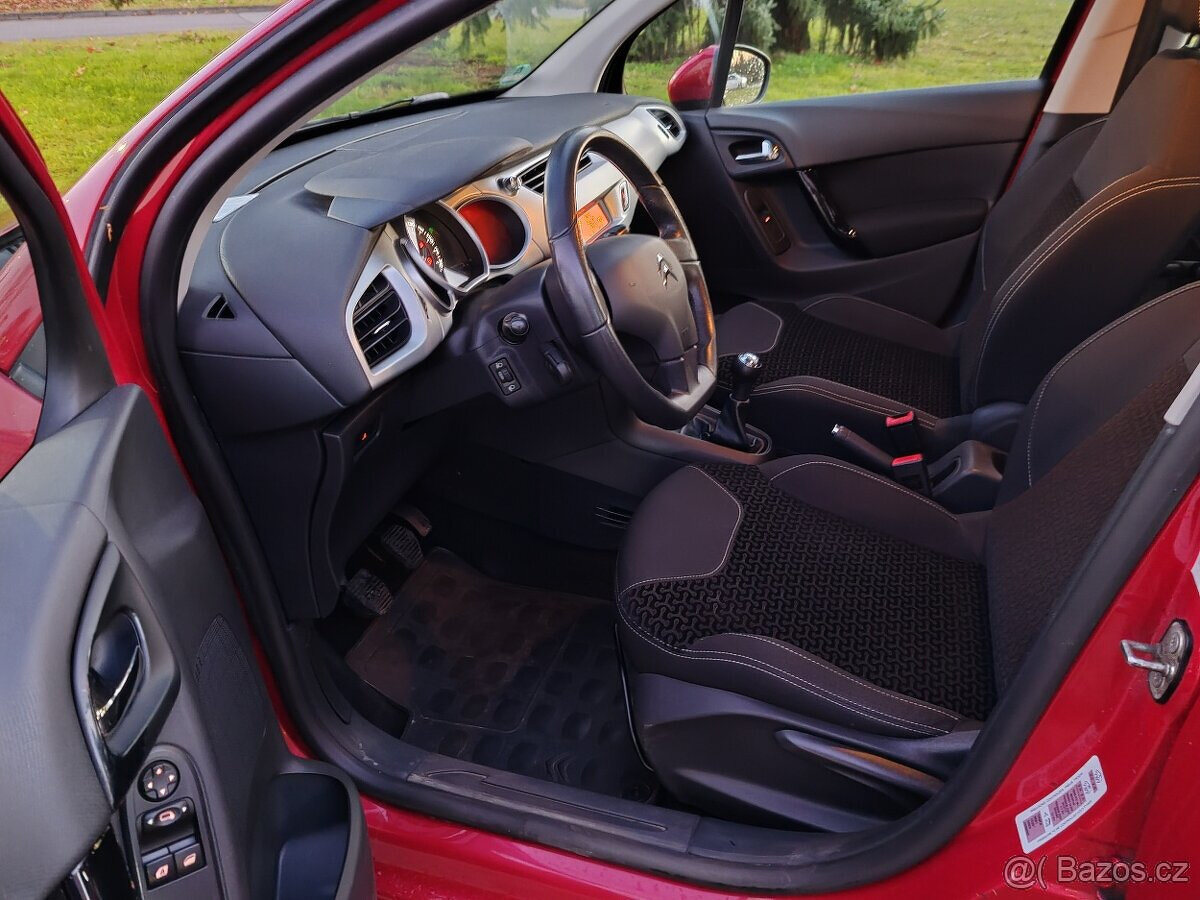 Citroen C3 1.4 benzín 54kW 2011 96000km 1. majitelka - 11