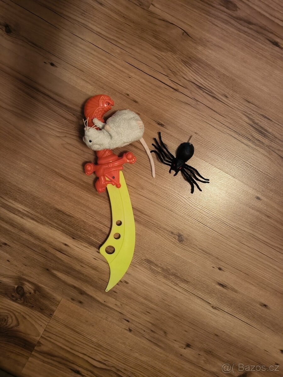 Dětský kostým 4-6 let různé - 11