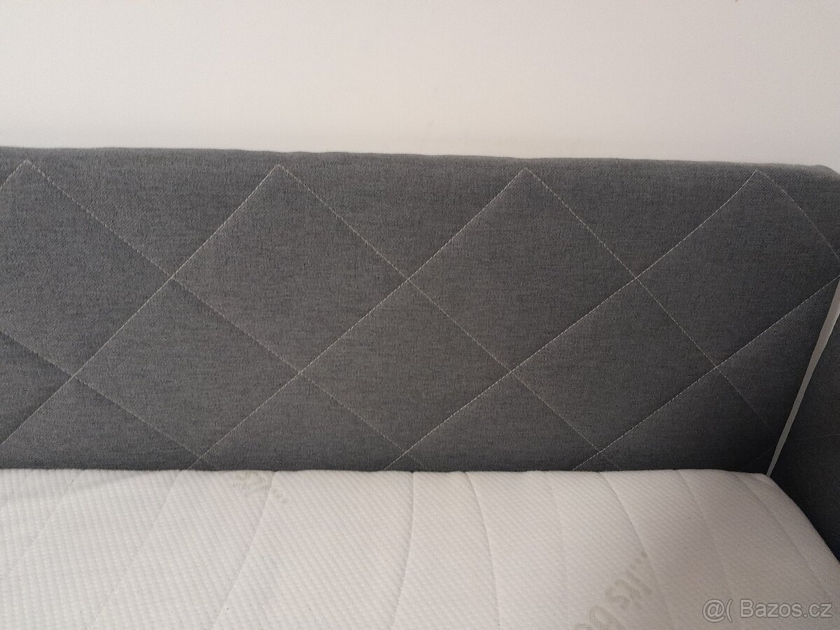 Postel - pohovka s úložným prostorem - 11