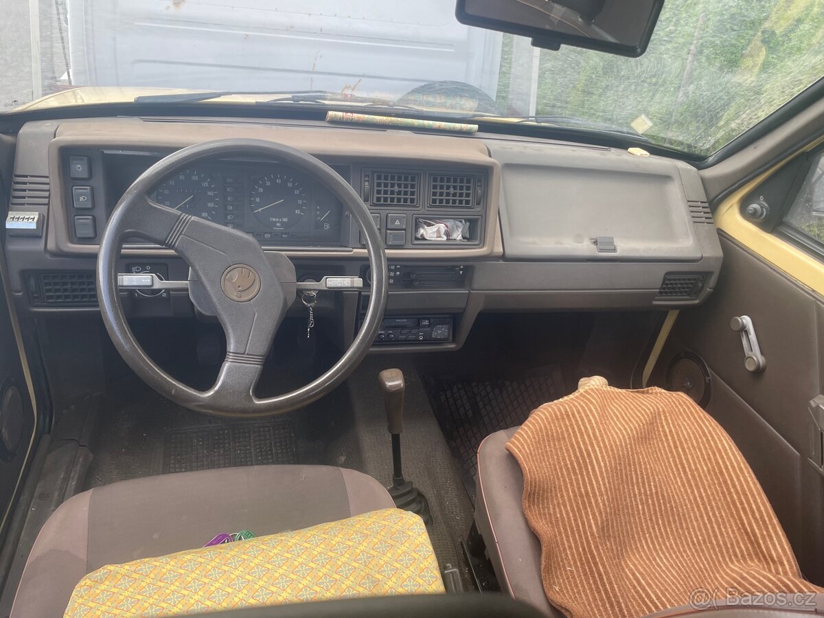 Škoda Favorit - 11