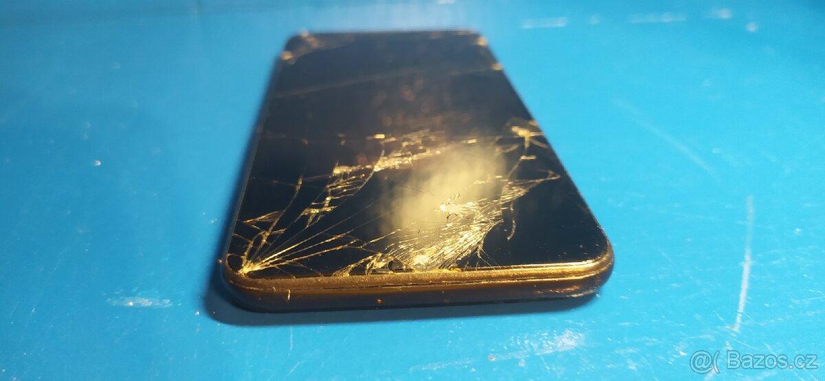 Samsung Galaxy A20e - 11