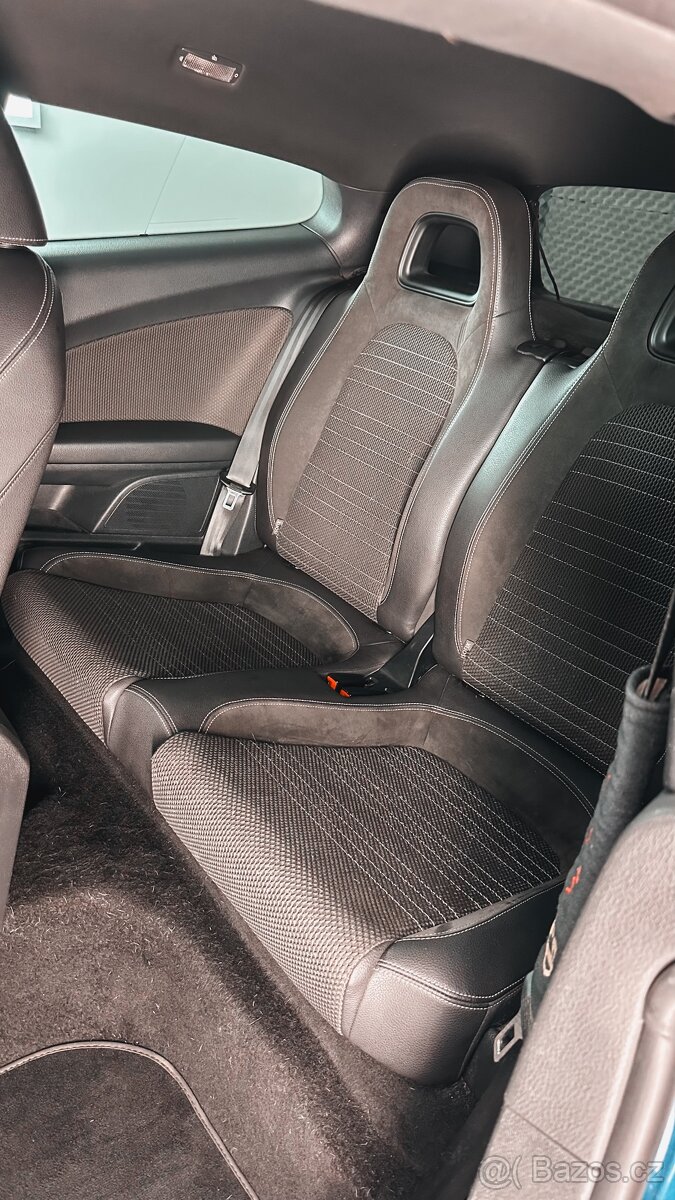 Volkswagen Scirocco 2.0 tsi 2009, STK do 10/2027 - 11