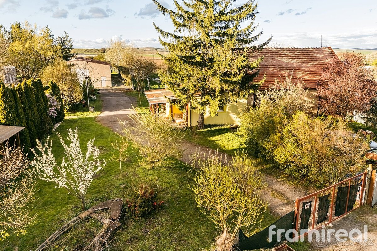 Prodej pozemku pro rodinnou rekreaci, 2 851 m² - Strachotín - 11