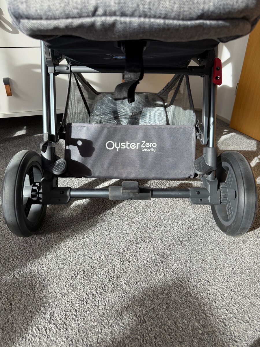 Kočárek Oyster Zero Gravity - 11