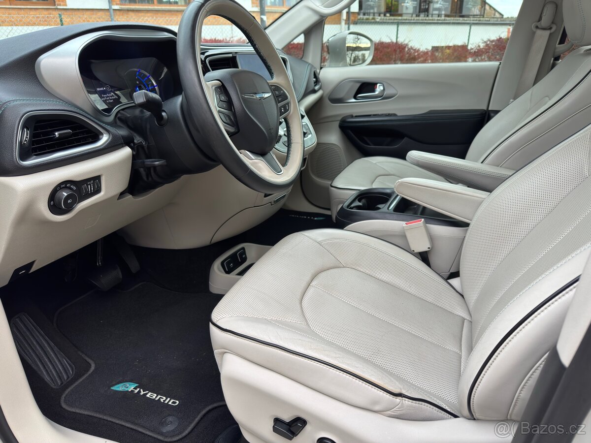 Chrysler pacifica limited Hybrid Platinium - 11