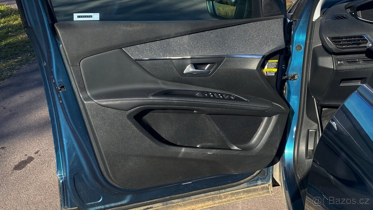 Peugeot 5008 1.6 Blue HDi 88kw,r.v. 2018,ČR,7 míst - 11