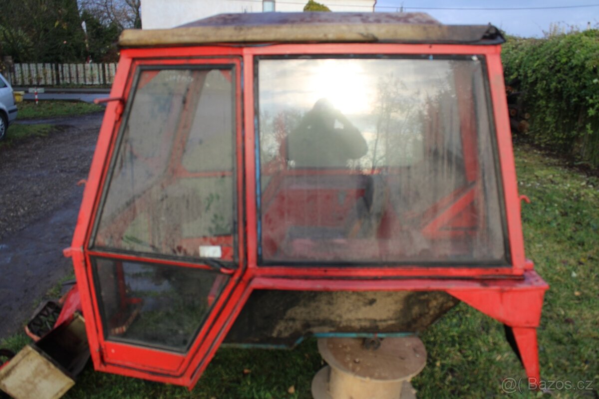 Zetor 6911 kabina kompletní pěkný stav - 11