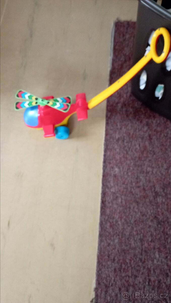 Hračky - autíčka - 11