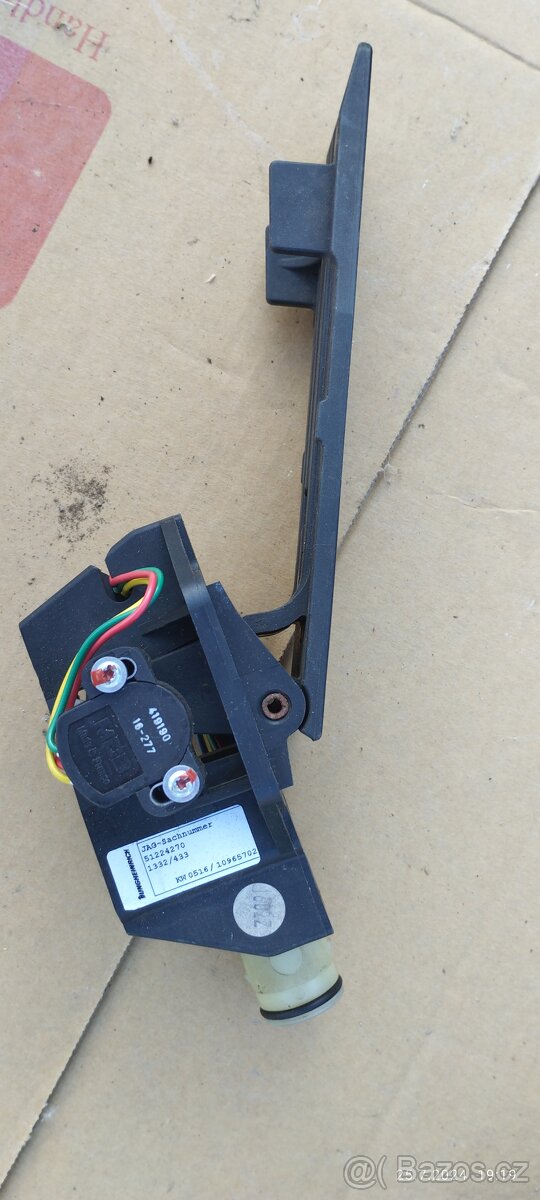 Prodám náhradní díly Jungheinrich - 11