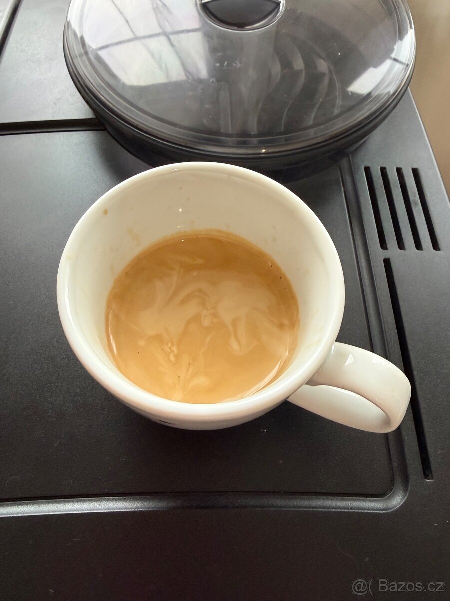 Automatický kávovar Siemens EQ.6 - 11