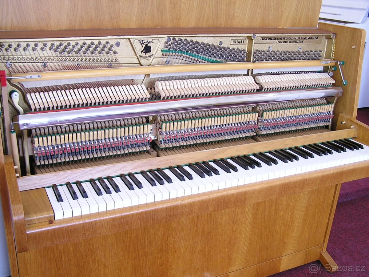Prodám pianino August Förster - 11