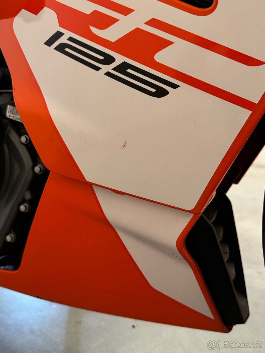 KTM RC 125 2019 - 11