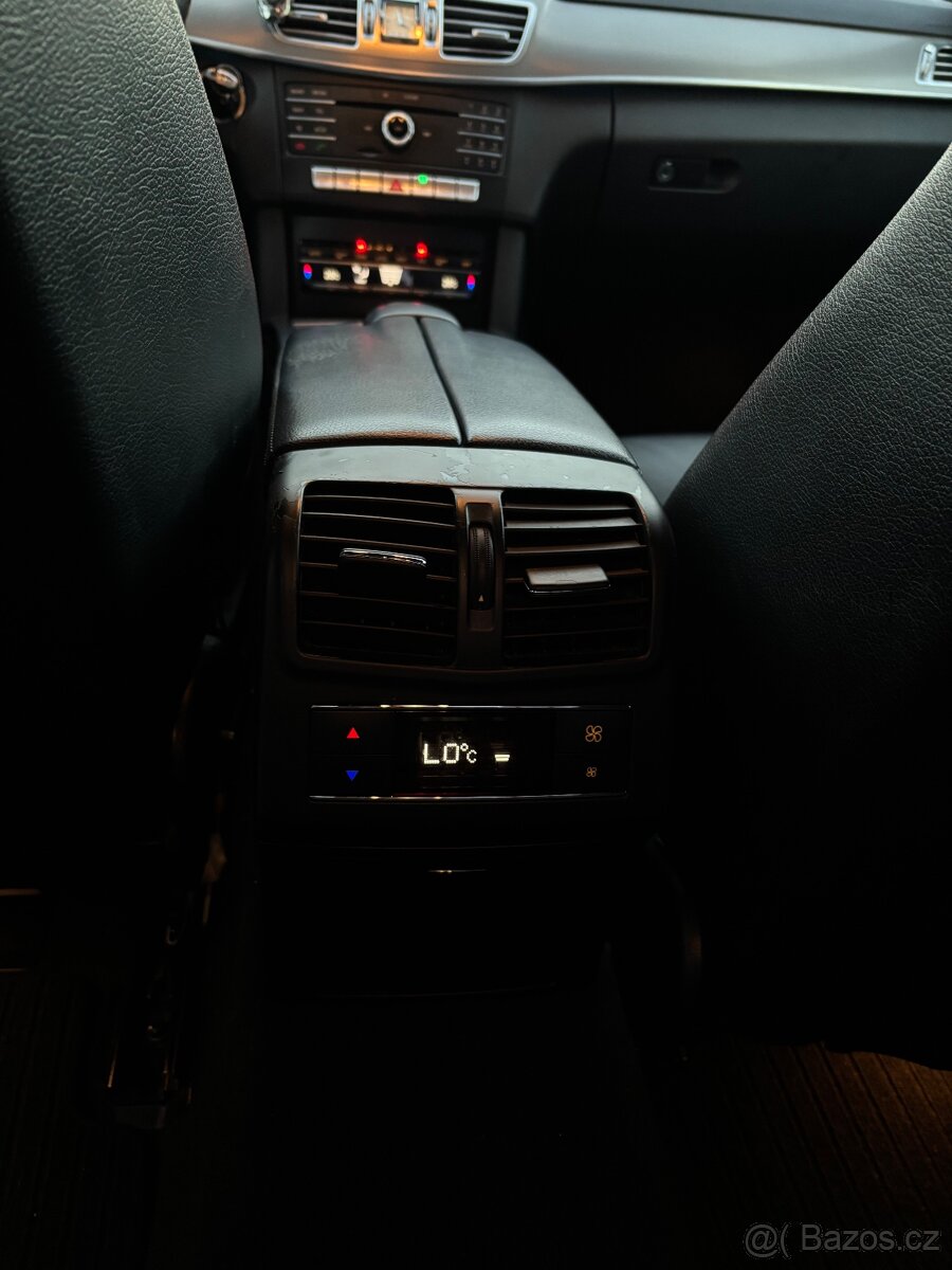 Mercedes-Benz E300 w212 2015r - 11