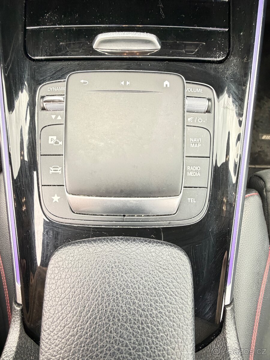 Mercedes Benz GLB 4Matic 200d - 11